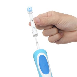 Bàn chải điện Oral-B Vitality Ultrathin Blue D12.513