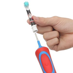 Bàn chải điện trẻ em Oral-B Vitality D12 Stages Power Cars