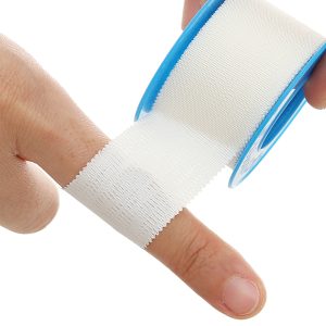 Băng keo lụa có độ dính cao Urgosyval (2.5cm x 5m)