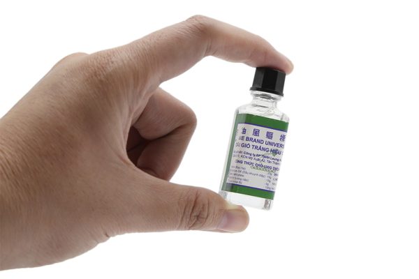 Dầu gió trắng hiệu cây búa chai 5ml