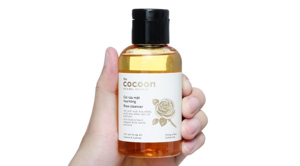 Gel rửa mặt Cocoon hoa hồng làm sạch và cấp ẩm chai 140ml