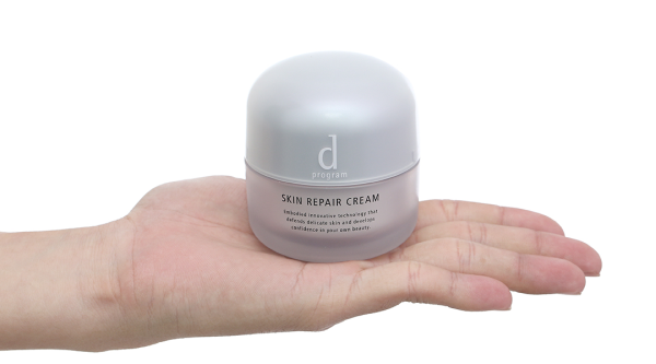 Kem D Program Skin Repair Cream giúp dưỡng ẩm và phục hồi da hũ 45g