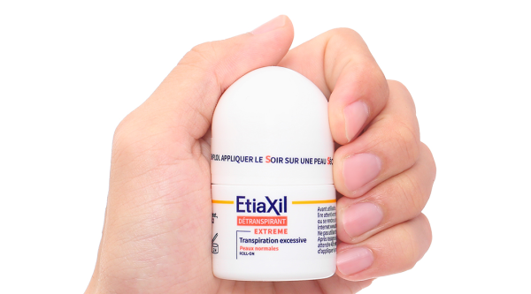 Lăn khử mùi Etiaxil giúp khử mùi hôi dưới cánh tay cho da thường chai 15ml