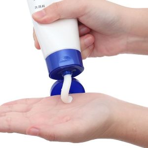 Sữa rửa mặt TRANSINO Clear Wash EX làm sạch sâu, se khít lỗ chân lông tuýp 100g