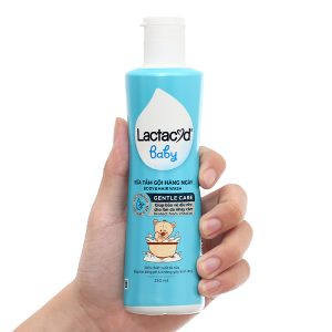 Sữa tắm gội Lactacyd BB giảm rôm sảy, hăm kẽ cho bé chai 250ml